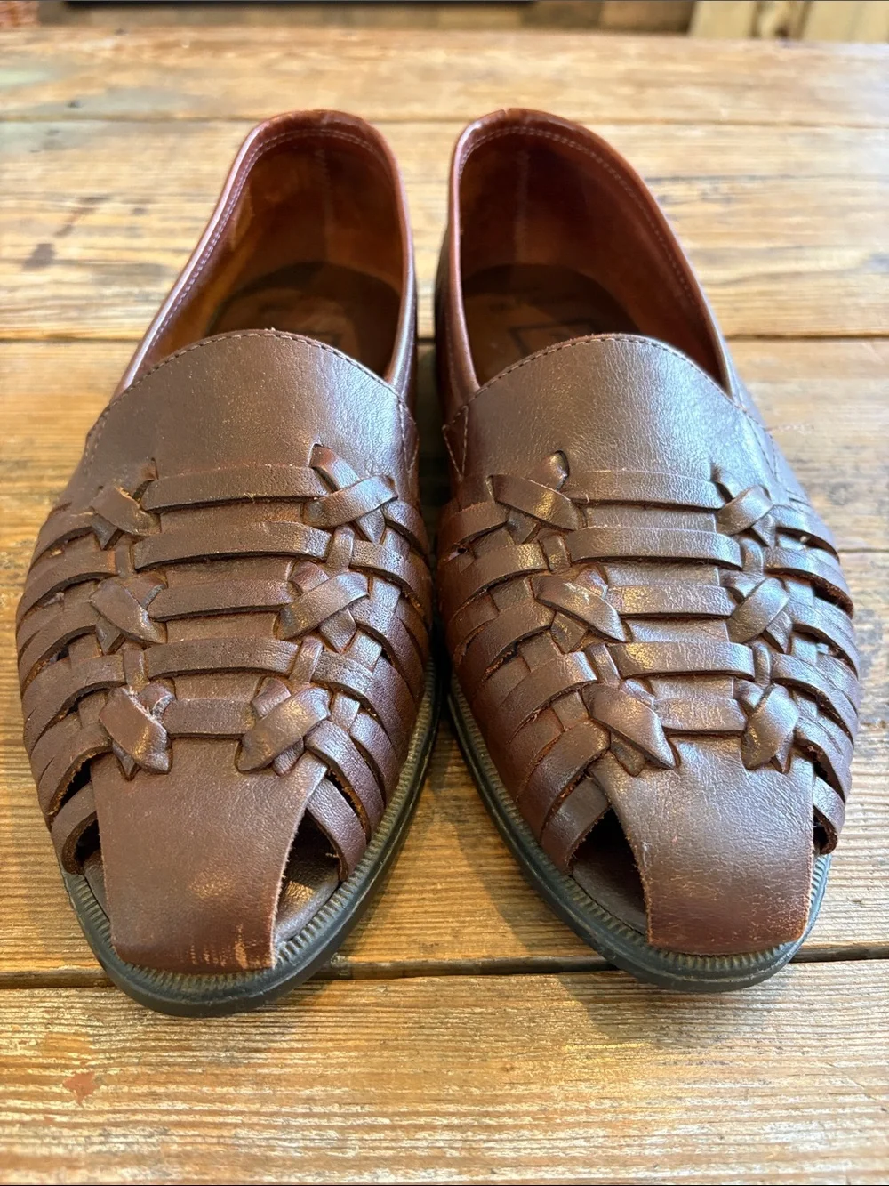 Vintage Arizona Jean Company Woven Leather Huarache Loafers